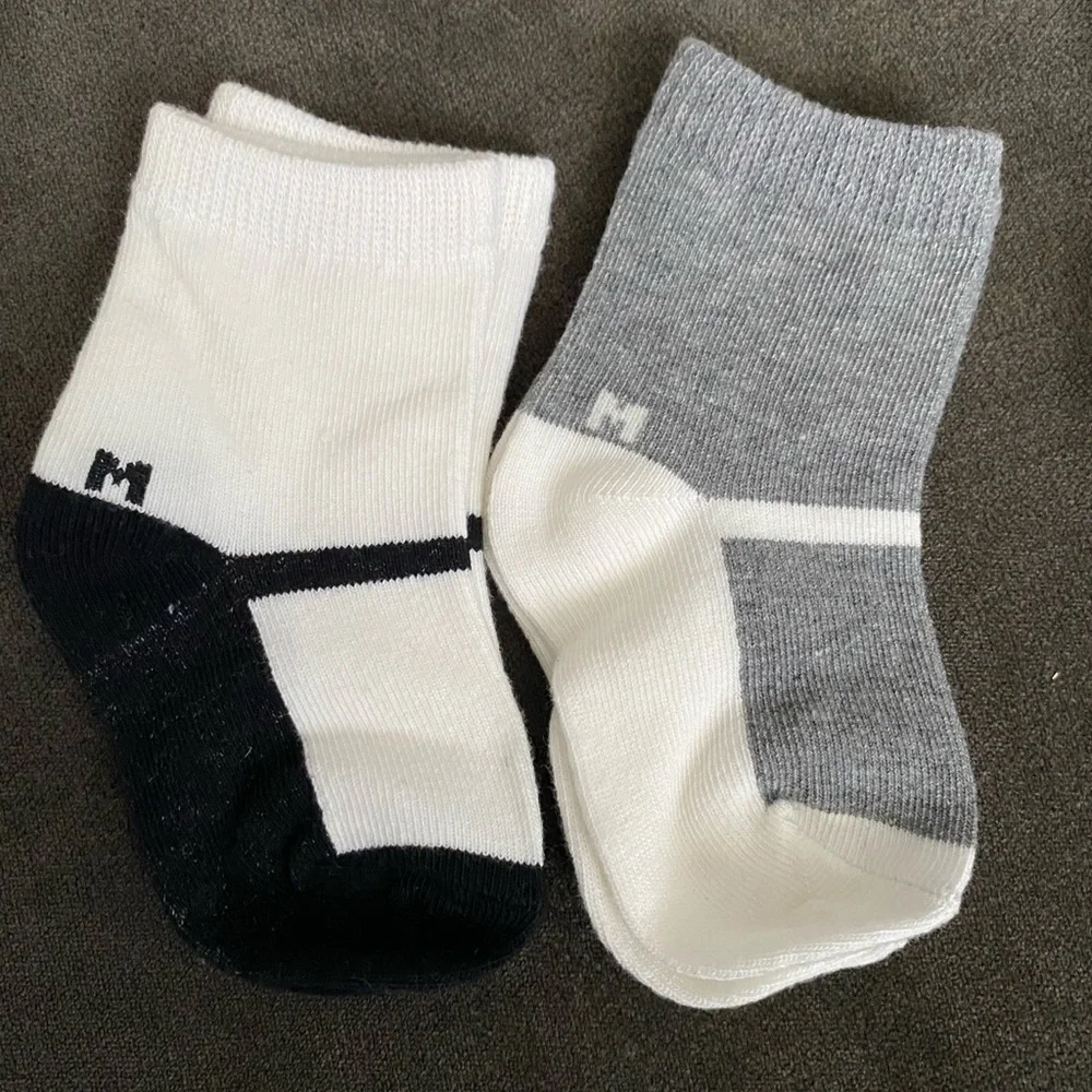 Carter's baby girl sock bundle
